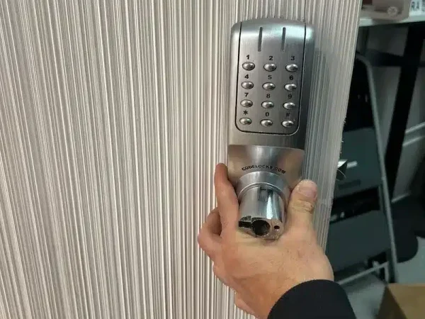 uspremierlocksmithpa.com