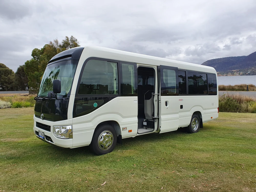 21 Seat Coaster Hire
