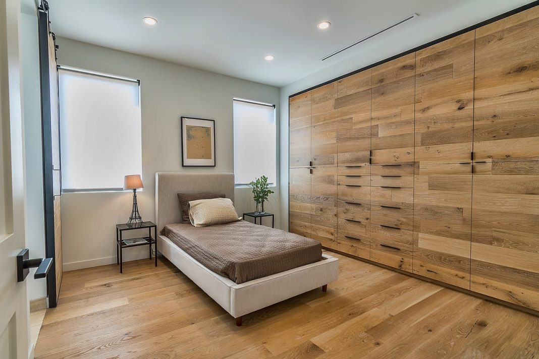 Flooring Contractors Near Me