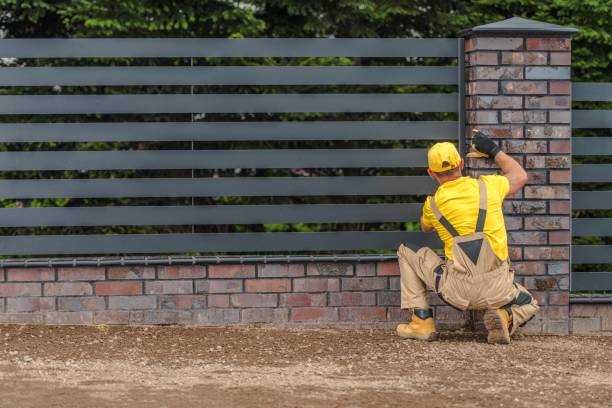fencing contractors in Epping